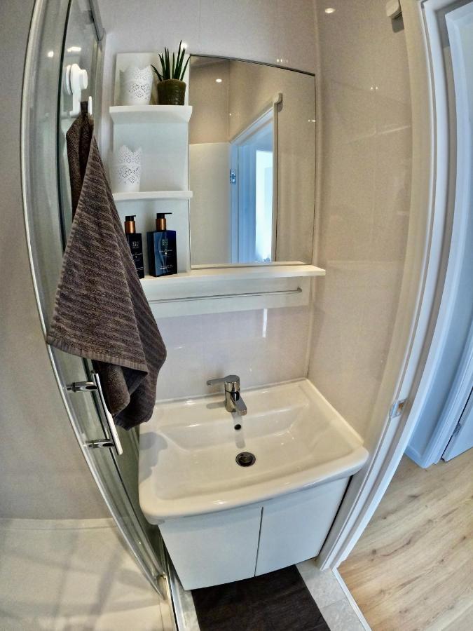 Lovely One Bedroom Flat Londen Buitenkant foto
