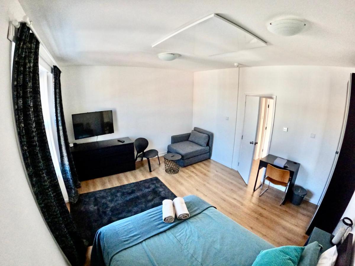 Lovely One Bedroom Flat Londen Buitenkant foto